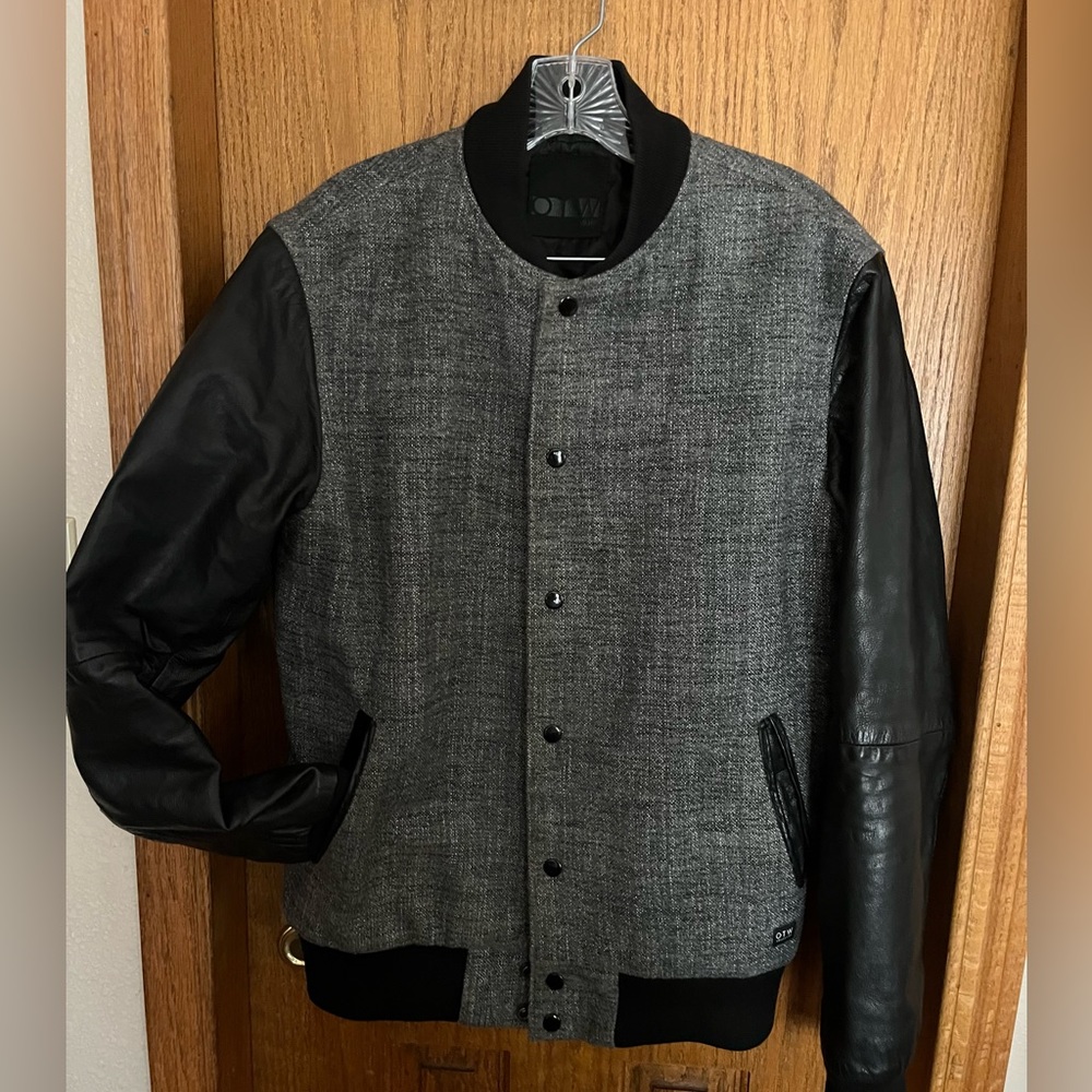 Jacket - Picture 1 of 9